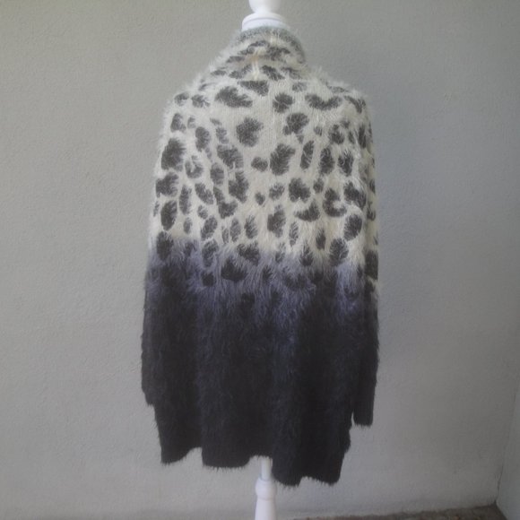 Oliver Sweater Cardigan Fuzzy Soft Open Front Animal Print Black-Cream XL - Picture 8 of 8